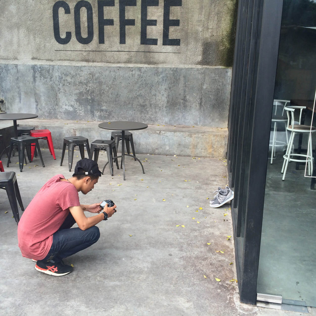 Hipster, Bandung, Accounting Play